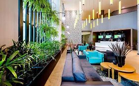 Lindo Flat Grand Mercure Varanda aconchegante