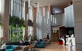 Lindo Flat Grand Mercure Varanda aconchegante
